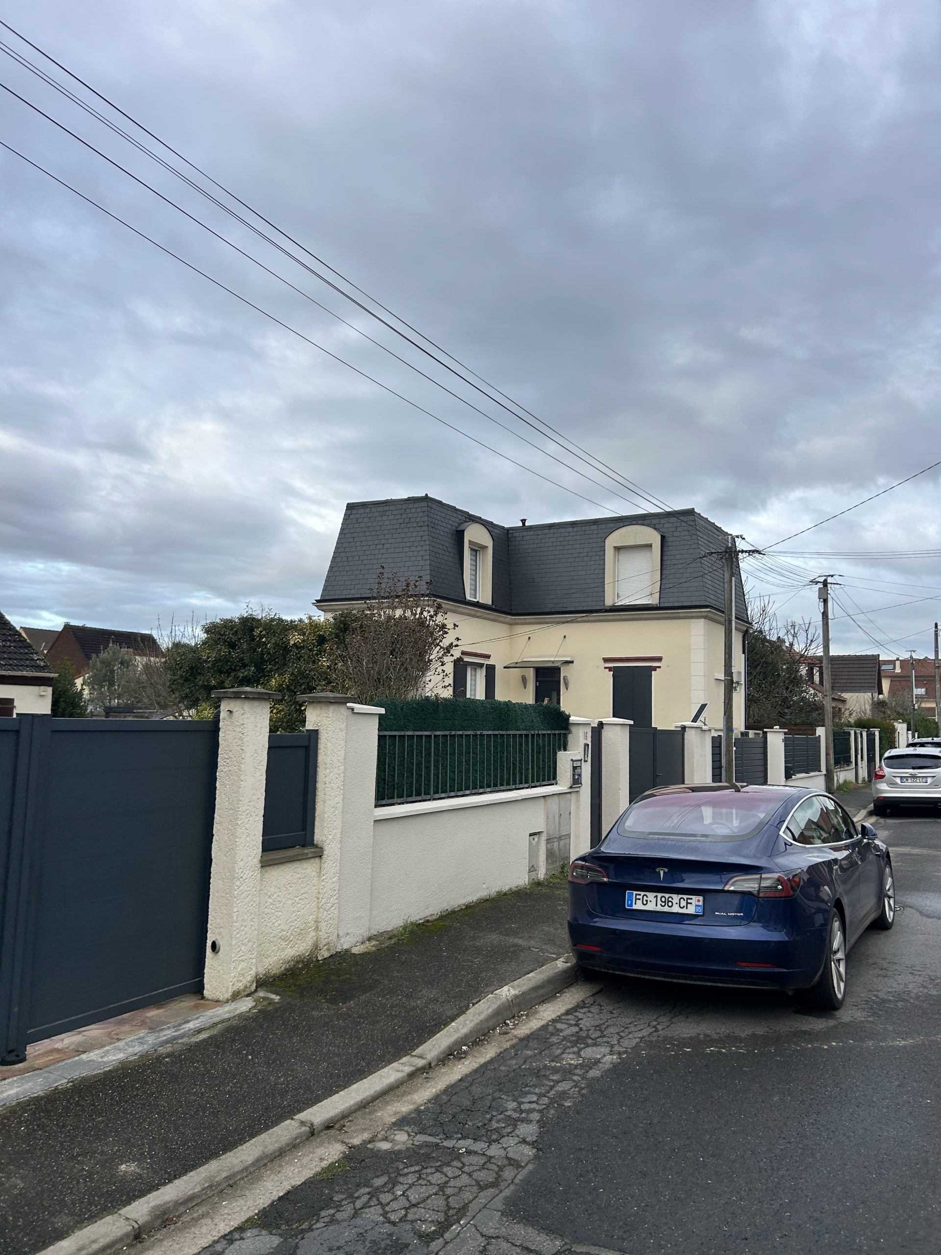 Surélévation de maison à La Garenne-Colombes réalisée par Nikoprobat